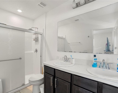817 Bocavista Court - Photo Thumbnail 17