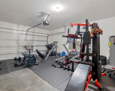 817 Bocavista Court - Photo Thumbnail 22