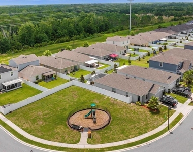 817 Bocavista Court - Photo Thumbnail 23