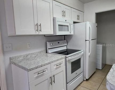 1075 S Hiawassee Road - Photo Thumbnail 9