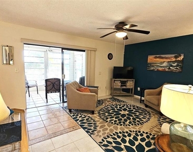 3586 Capehaze Drive - Photo Thumbnail 4