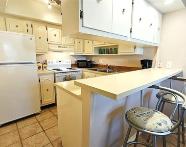 3586 Capehaze Drive - Photo Thumbnail 13