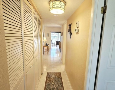 3586 Capehaze Drive - Photo Thumbnail 20