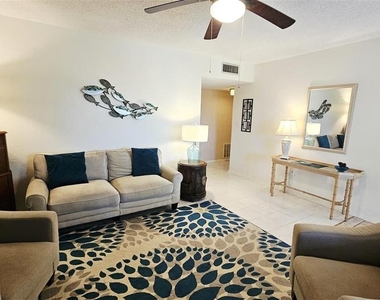 3586 Capehaze Drive - Photo Thumbnail 8