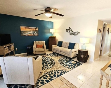 3586 Capehaze Drive - Photo Thumbnail 5