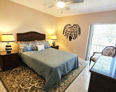 3586 Capehaze Drive - Photo Thumbnail 24