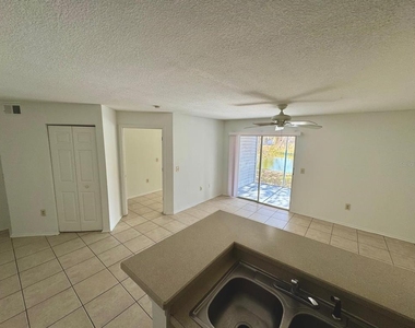 1222 Bermuda Lakes Lane - Photo Thumbnail 14