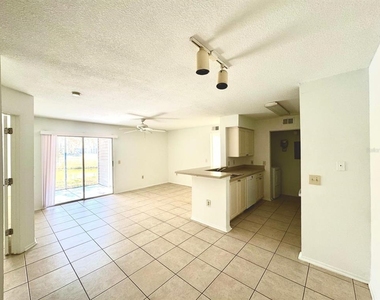 1222 Bermuda Lakes Lane - Photo Thumbnail 15