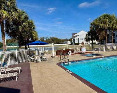 1222 Bermuda Lakes Lane - Photo Thumbnail 21