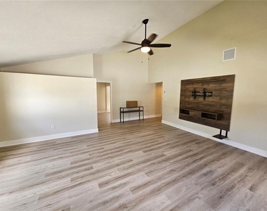 2436 Arapaho Street - Photo Thumbnail 2