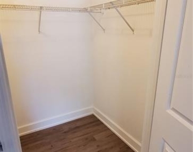 4033 Crockers Lake Boulevard - Photo Thumbnail 8