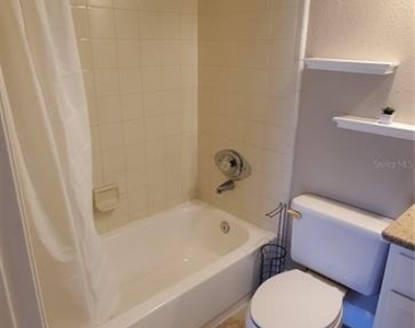4033 Crockers Lake Boulevard - Photo Thumbnail 10
