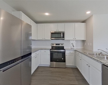 4383 Sw 85th Lane - Photo Thumbnail 4