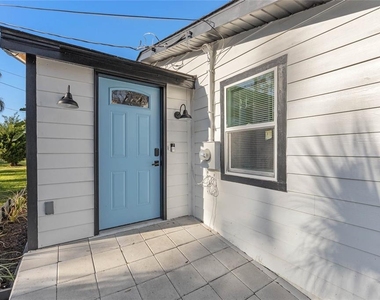 4809 Thorpe Avenue - Photo Thumbnail 13