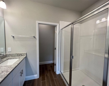 1326 Merrydale Way - Photo Thumbnail 9