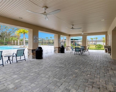 2576 Penguin Boulevard - Photo Thumbnail 23