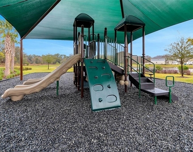 2576 Penguin Boulevard - Photo Thumbnail 39