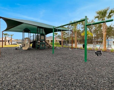 2576 Penguin Boulevard - Photo Thumbnail 40