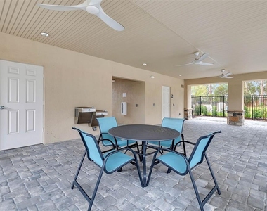 2576 Penguin Boulevard - Photo Thumbnail 21