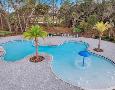 2576 Penguin Boulevard - Photo Thumbnail 46