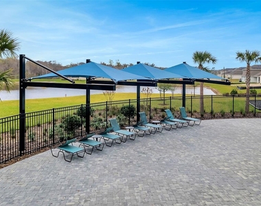 2576 Penguin Boulevard - Photo Thumbnail 36