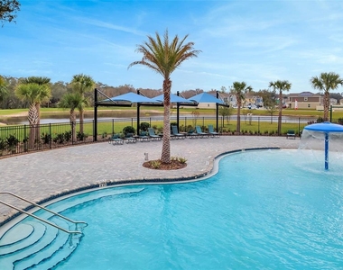 2576 Penguin Boulevard - Photo Thumbnail 31
