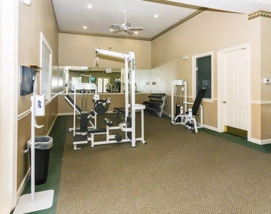 8923 Legacy Court - Photo Thumbnail 20