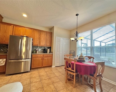 4410 Pine Gold Avenue - Photo Thumbnail 10