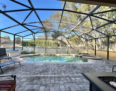 4410 Pine Gold Avenue - Photo Thumbnail 2