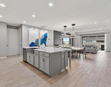 4789 Terrace Bluff Street - Photo Thumbnail 5