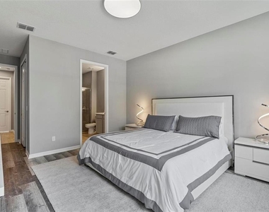 4789 Terrace Bluff Street - Photo Thumbnail 22