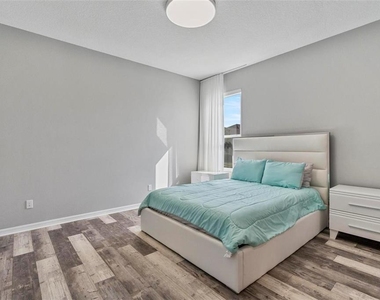 4789 Terrace Bluff Street - Photo Thumbnail 23