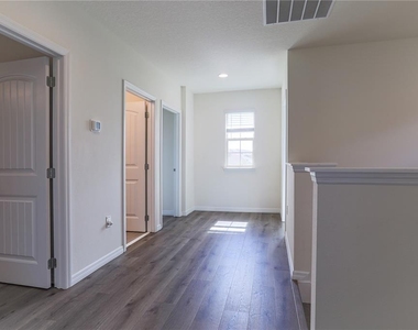 16625 Point Rock Drive - Photo Thumbnail 22