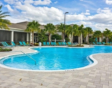 16625 Point Rock Drive - Photo Thumbnail 39