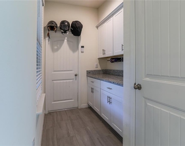 16625 Point Rock Drive - Photo Thumbnail 19