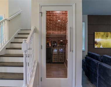 16625 Point Rock Drive - Photo Thumbnail 13