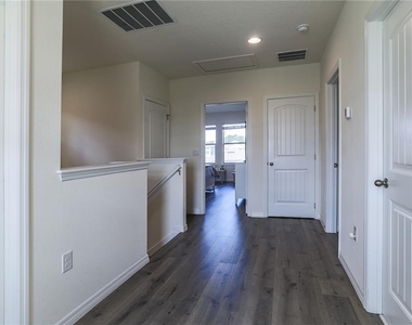 16625 Point Rock Drive - Photo Thumbnail 21