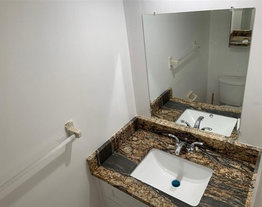 3546 Khayyam Avenue - Photo Thumbnail 6
