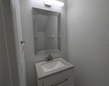 2203 Chatham Place - Photo Thumbnail 19