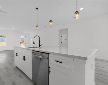 14889 Sw 24th Circle - Photo Thumbnail 13