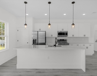 14889 Sw 24th Circle - Photo Thumbnail 10