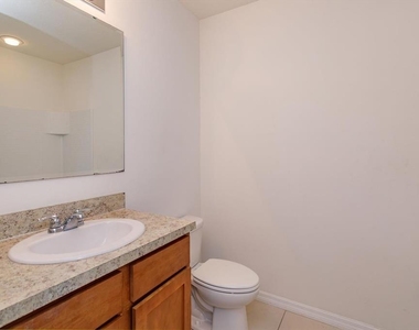 3641 Seneca Club Loop - Photo Thumbnail 21