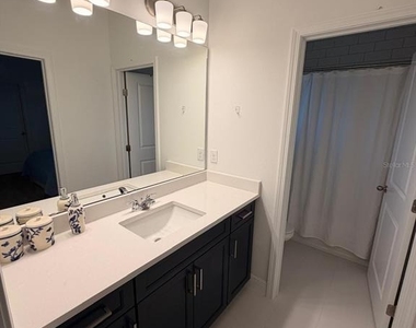 1656 Pyramid Hill Street - Photo Thumbnail 4