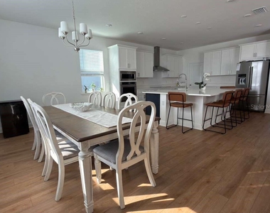 1656 Pyramid Hill Street - Photo Thumbnail 11