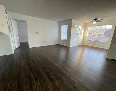 2202 Key West Court - Photo Thumbnail 2