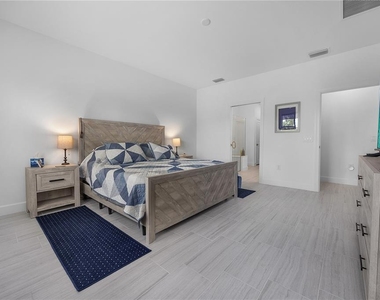 10383 Maddox Lane - Photo Thumbnail 25