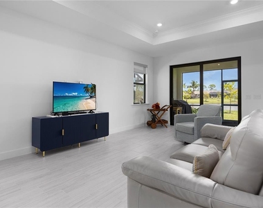 10383 Maddox Lane - Photo Thumbnail 11