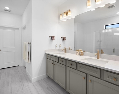 10383 Maddox Lane - Photo Thumbnail 27