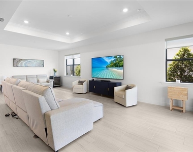 10383 Maddox Lane - Photo Thumbnail 40