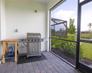 10383 Maddox Lane - Photo Thumbnail 33
